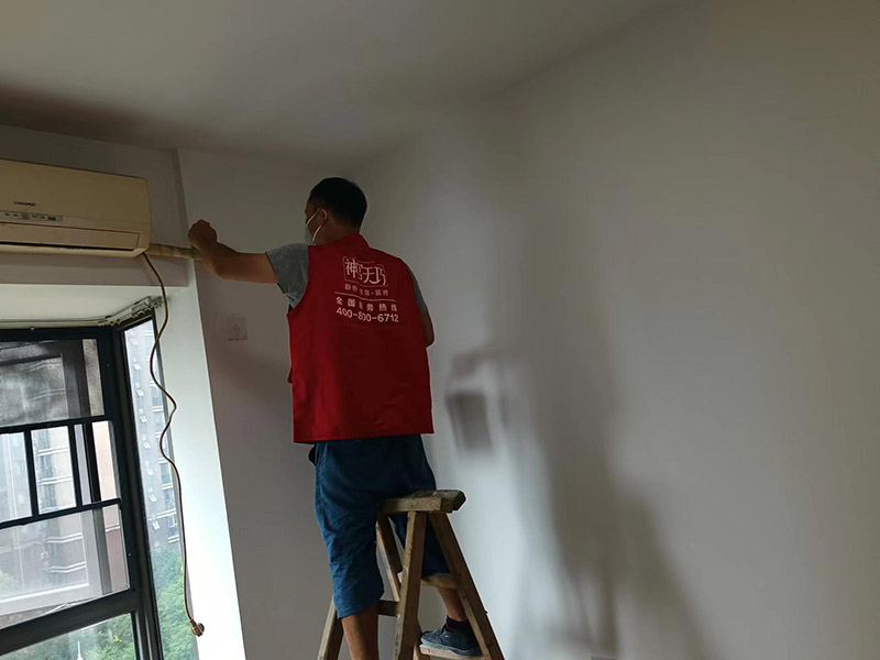 一般墻面刷漆多少錢一平方？神宮天巧教您看懂墻面裝修造價(圖2)