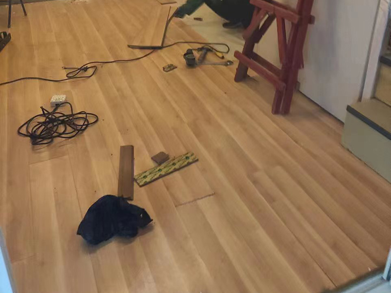 實木地板和復合地板的優(yōu)缺點,看懂這篇,你就知道怎么選擇了?(圖3) 實木地板和復合地板的優(yōu)缺點,看懂這篇,你就知道怎么選擇了?(圖3)