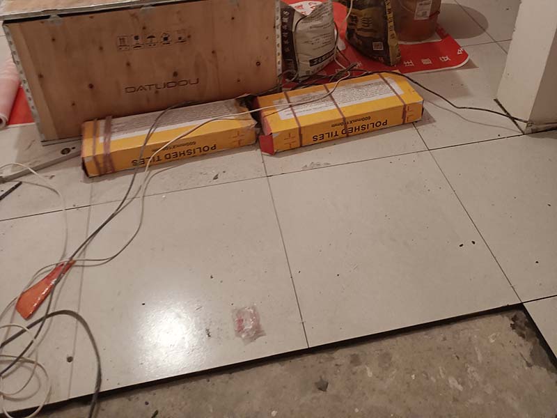 特別小的陽臺(tái)裝修風(fēng)格(圖5)