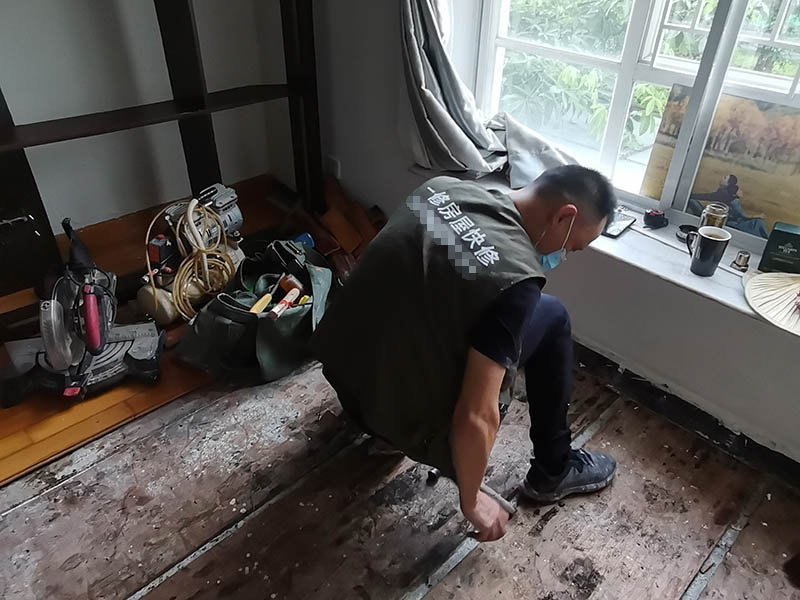 舊房翻新地面瓷磚怎么處理(圖2) 舊房翻新地面瓷磚怎么處理(圖2)