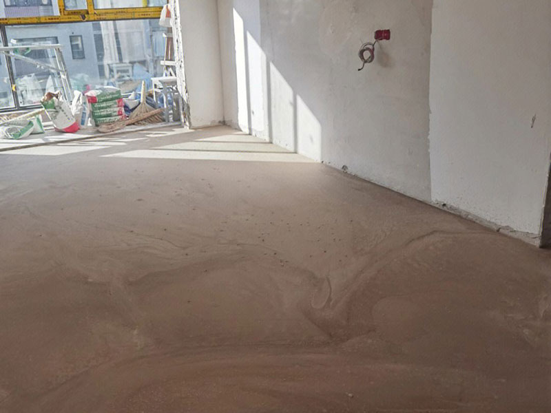 家庭裝修地面做自流平好不好？(圖1)