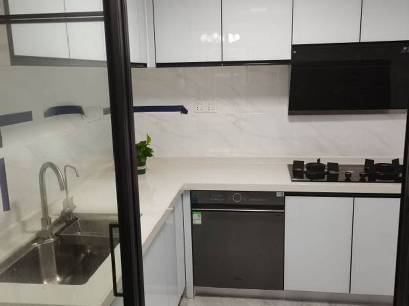 廚房瓷磚應(yīng)該如何選擇貼法？(圖1)