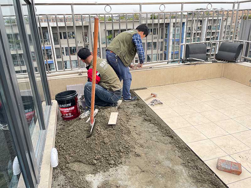 陽臺(tái)地面與客廳地面要不要一樣高(圖2)