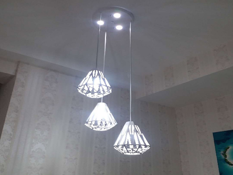 上海過道安裝筒燈還是射燈？(圖2)